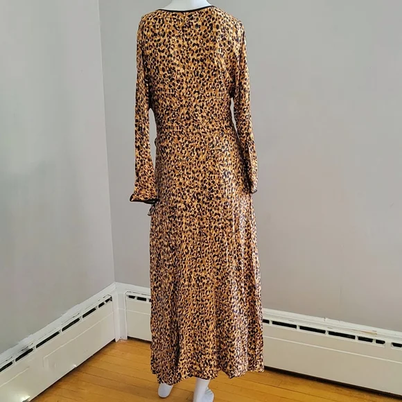 Zara Wrap Dress Leopard Brown Black Long Sleeve Maxi Low Cut Neck Size Small NWT - Picture 2 of 7